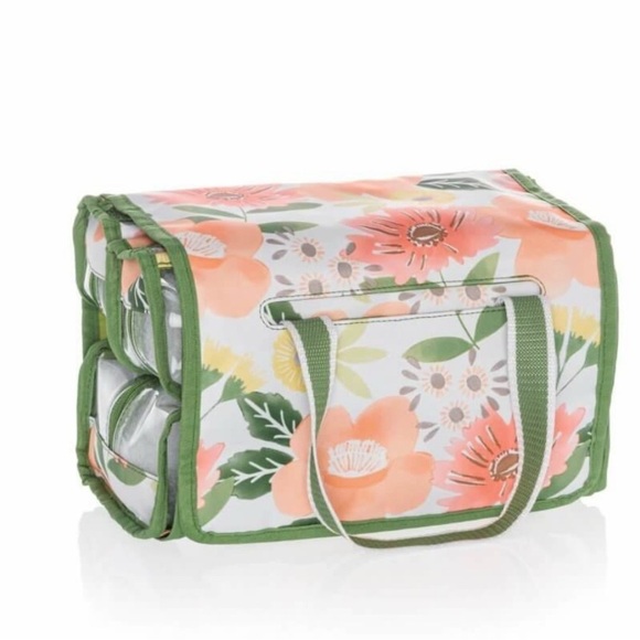 Thirty-One NWT Roll Call Organizer in Morning Floral. - Picture 1 of 6